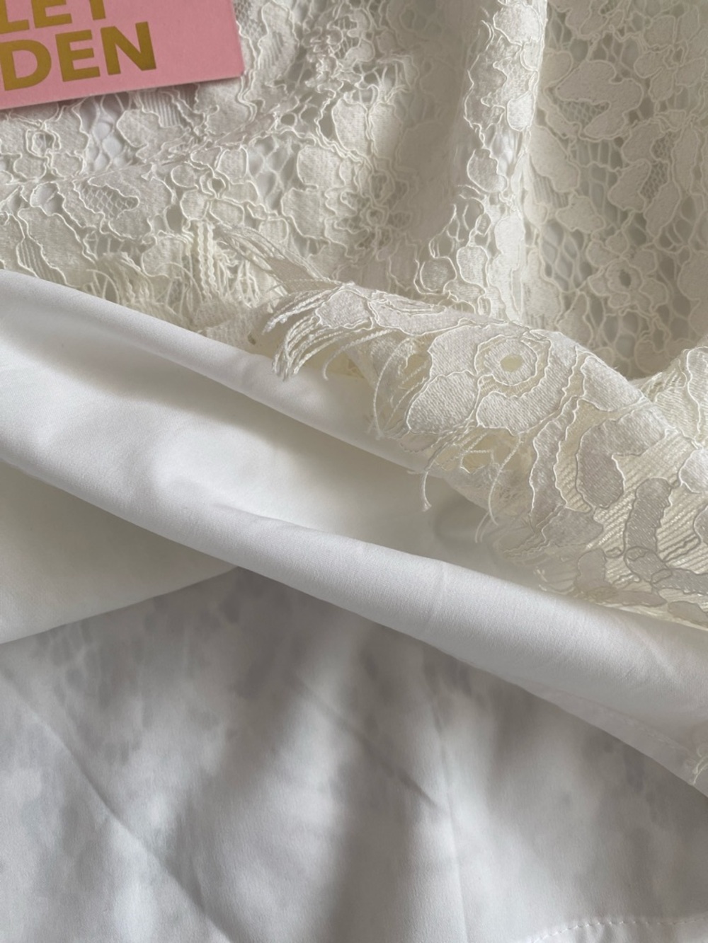 Leyden NWT one should lace ivory medium top - Picture 4 of 6